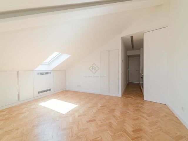 Apartamentos Lisboa Lisboa DLS102145436