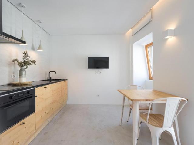 Apartamentos Lisboa Lisboa ES103321138