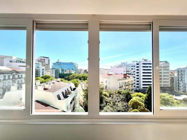 Apartamentos Lisbon Lisbon 1050 094 DLS102340442