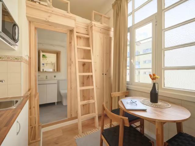 Apartamentos Lisbon Lisbon 1050 010 ELS97585828