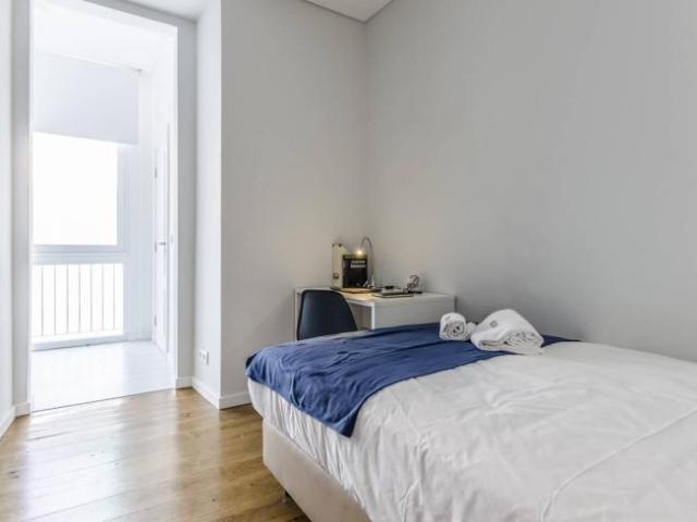 Apartamentos lisbon lisbon 1050 111 DLS101692499
