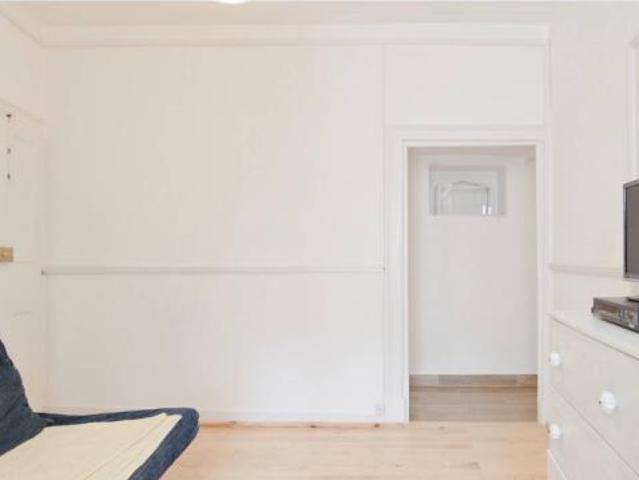 Apartamentos Lisbon Lisbon 1100 435 DLS86848879