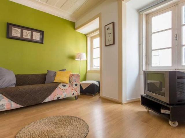 Apartamentos lisbon lisbon 1200 169 DLS101838324
