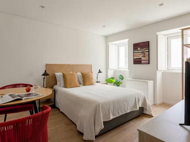 Apartamentos Lisbon Lisbon 1300 332 DLS98401620