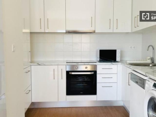 Apartamentos lisbon lisbon 1300 611 DLS99724463