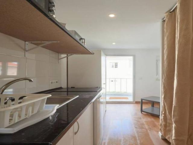 Apartamentos lisbon lisbon 1700 356 ES100217425