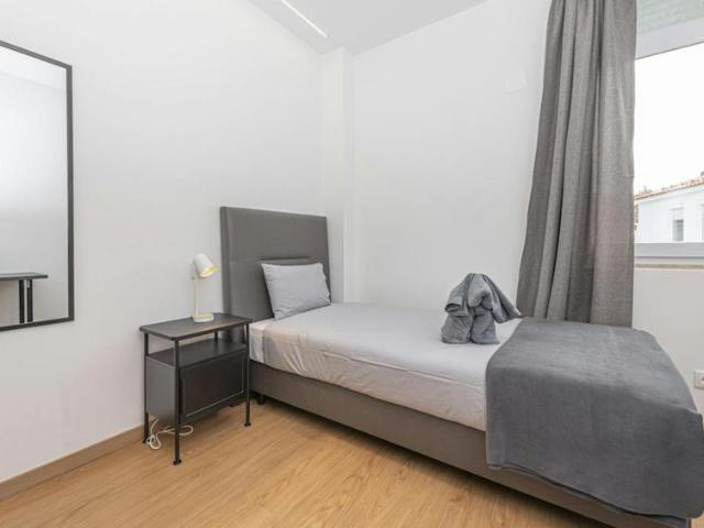 Apartamentos Lisbon Lisbon 1750 142 DS102273530