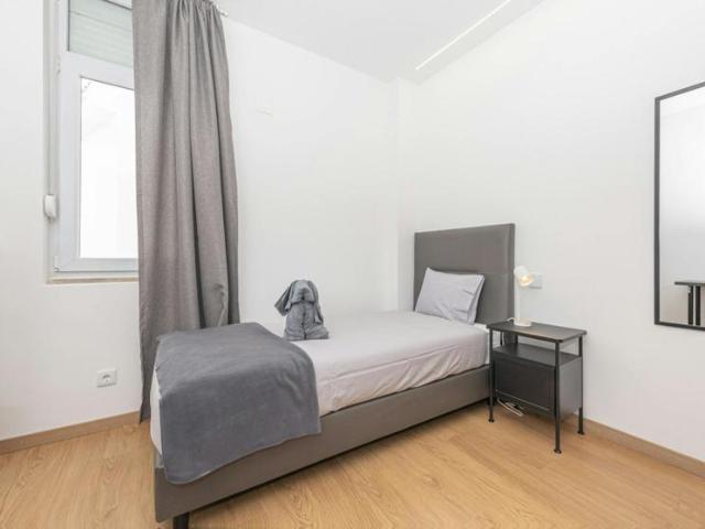 Apartamentos Lisbon Lisbon 1750 142 DS102273531