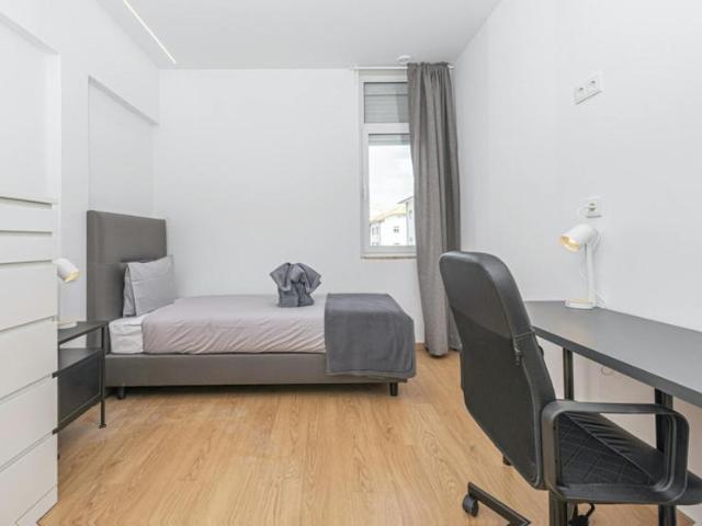Apartamentos Lisbon Lisbon 1750 142 DS102273536