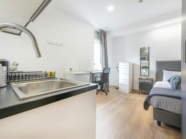 Apartamentos Lisbon Lisbon 1750 142 ELS102273512