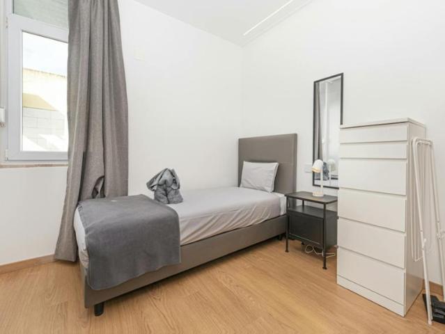 Apartamentos Lisbon Lisbon 1750 142 ELS102273520