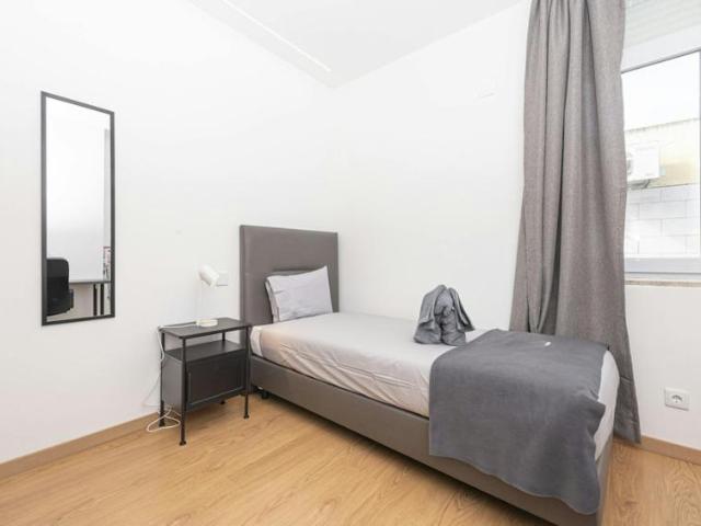 Apartamentos Lisbon Lisbon 1750 142 ES102273529