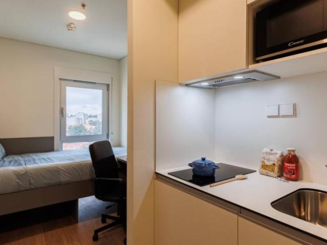 Apartamentos Lisbon Lisbon 1750 232 DLS93975307