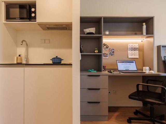 Apartamentos Lisbon Lisbon 1750 232 DLS93975452
