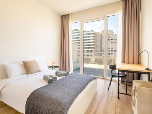 Apartamentos lisbon lisbon 1900 267 DS101834377