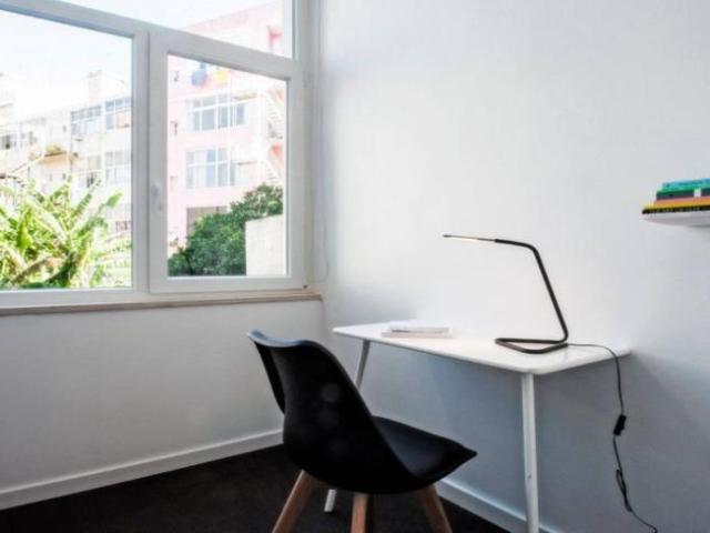 Apartamentos Lisbon Lisbon 1900 221 DLS92875901