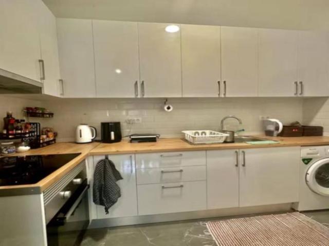 Apartamentos Lisbon Lisbon 2795 120 ELS98145398