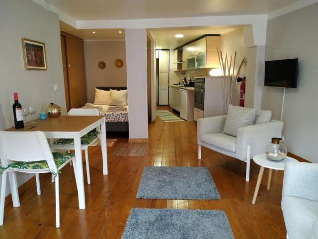 Apartamentos Lisbon Lisbon ES101116197