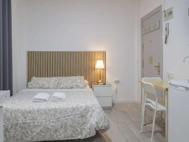 Apartamentos Madrid Madrid 54233400