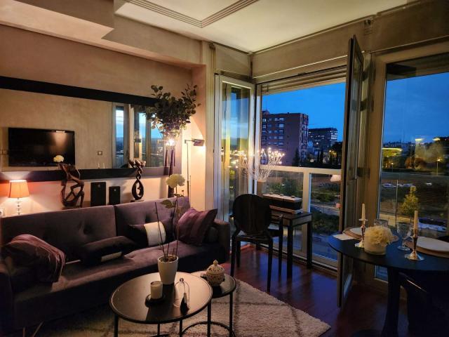 Apartamentos Madrid Madrid 73083800