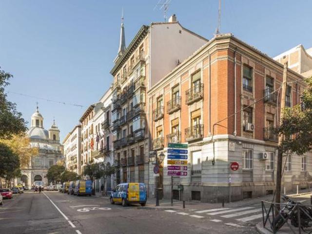 Apartamentos Madrid Madrid 77112298