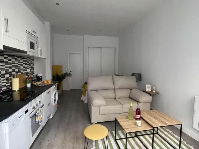 Apartamentos Madrid Madrid 78455043