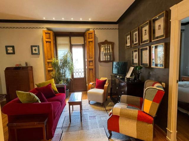 Apartamentos Madrid Madrid 88380494
