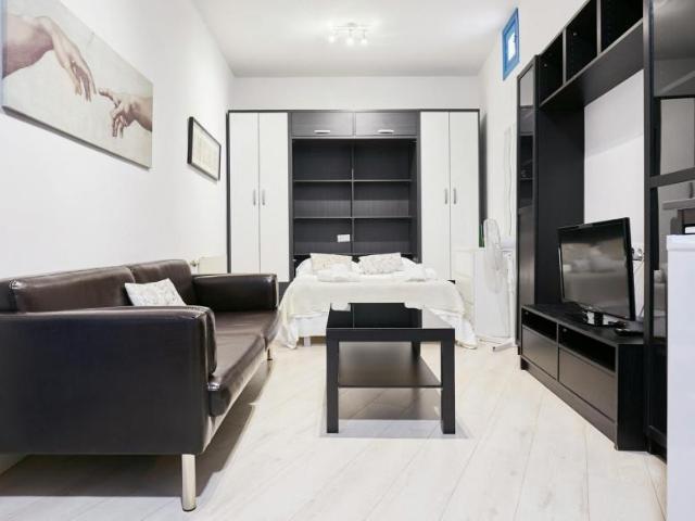 Apartamentos Madrid Madrid 89181877