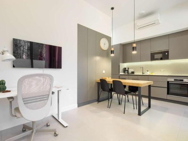 Apartamentos Madrid Madrid 92660357