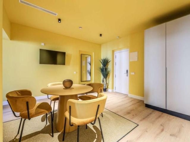 Apartamentos Madrid Madrid 98320666