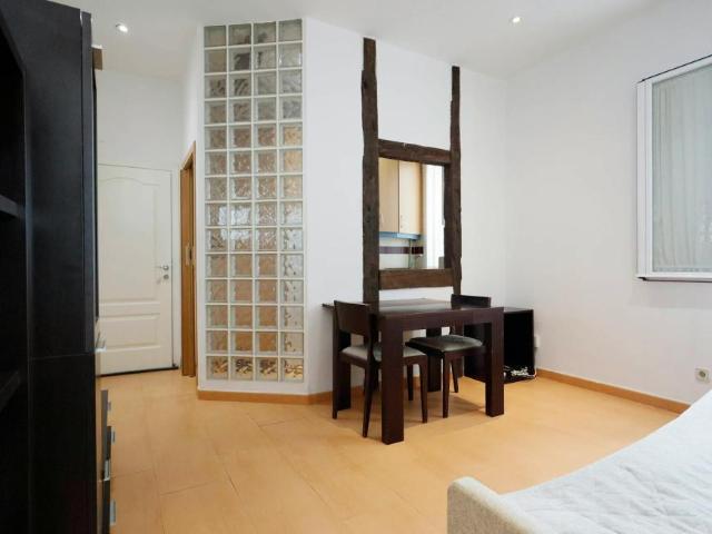 Apartamentos Madrid Madrid 99342990