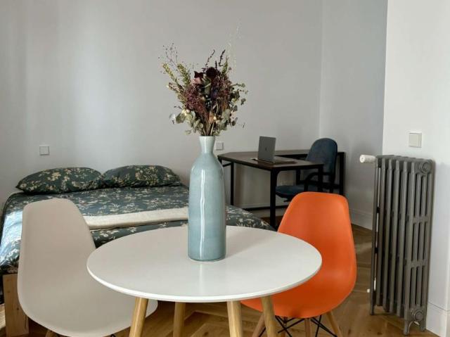Apartamentos Madrid Madrid 101840344