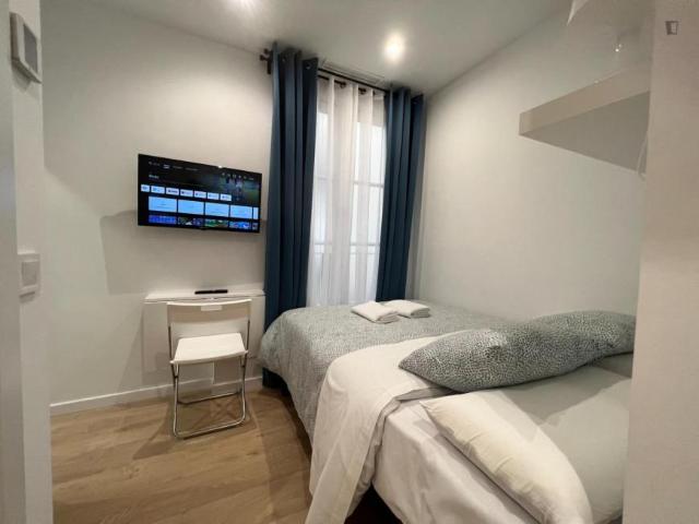 Apartamentos Madrid Madrid 103612382