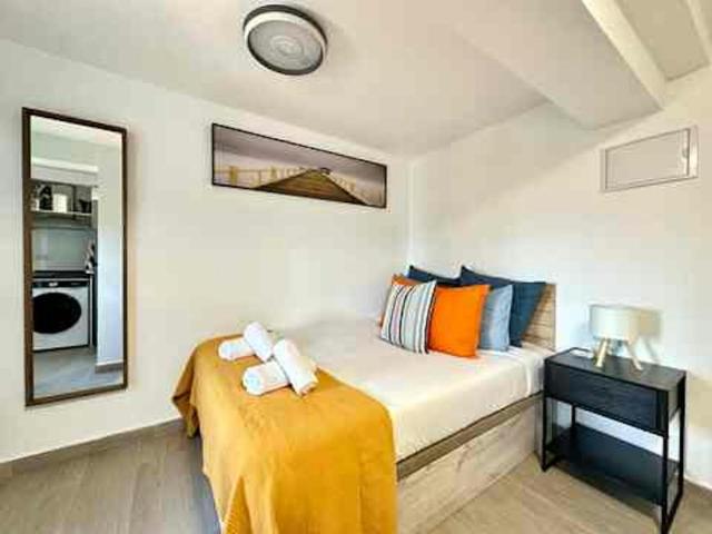 Apartamentos Madrid Madrid 104639733