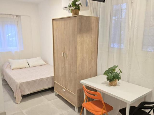 Apartamentos Madrid Madrid 104682095