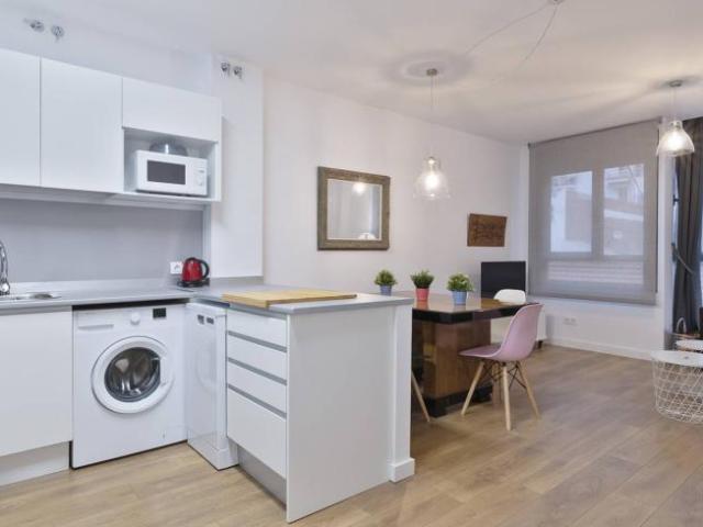 Apartamentos Madrid Madrid ELS93915283