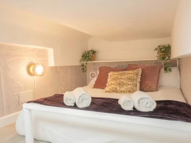 Apartamentos Madrid Madrid ES100357475