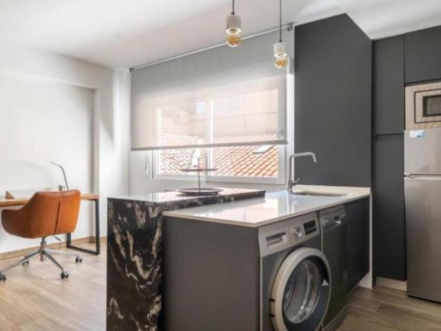 Apartamentos Madrid Madrid ES100449104