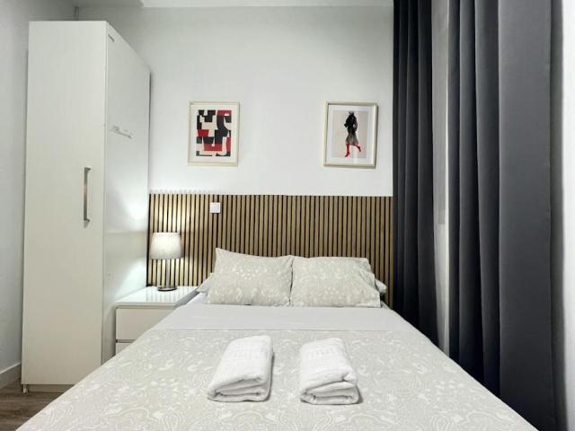 Apartamentos Madrid Madrid ES100606493