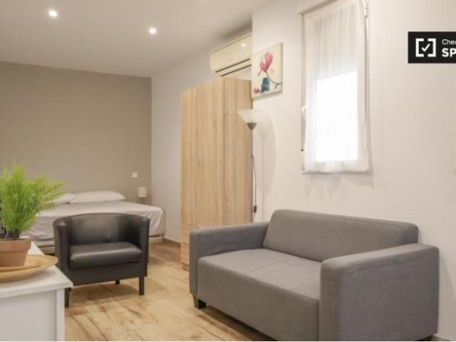 Apartamentos Madrid Madrid ES100945762