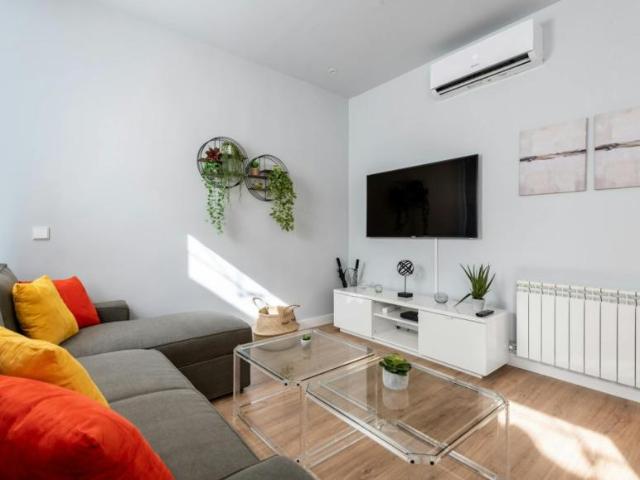 Apartamentos Madrid Madrid ES101222890