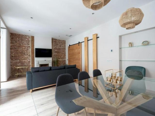Apartamentos Madrid Madrid ES101343583