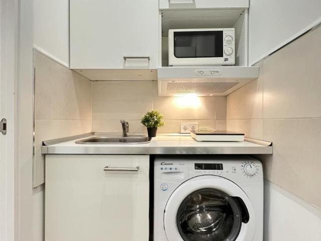 Apartamentos Madrid Madrid ES101408267
