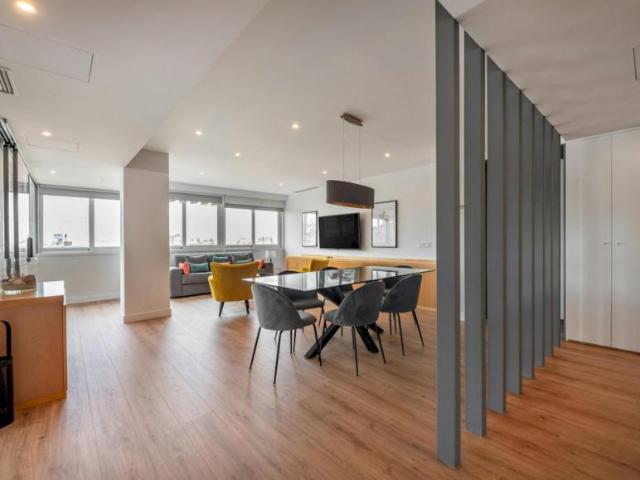 Apartamentos Madrid Madrid ES101408440