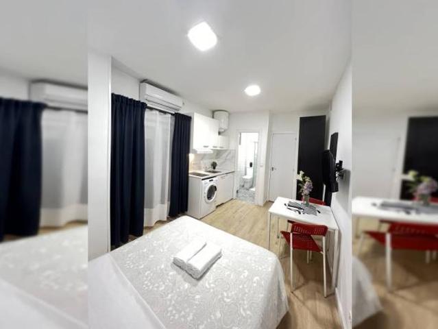 Apartamentos Madrid Madrid ES101672070