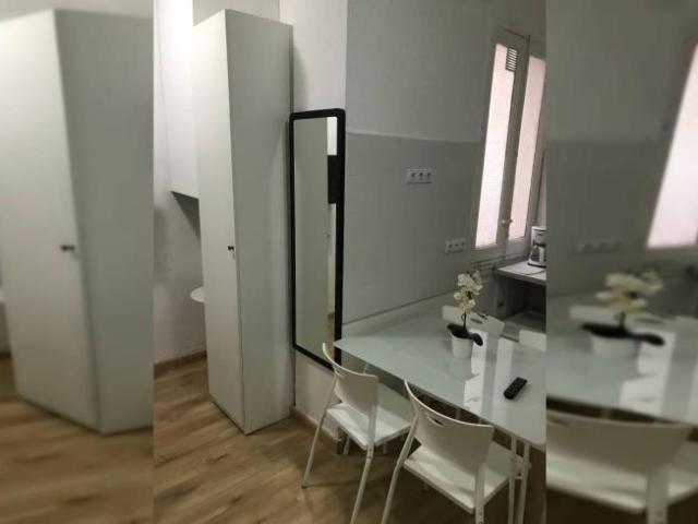 Apartamentos Madrid Madrid ES101765398
