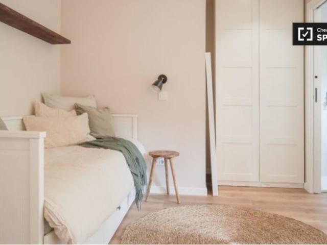 Apartamentos Madrid Madrid ES101772258