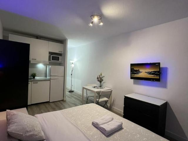 Apartamentos Madrid Madrid ES101775146