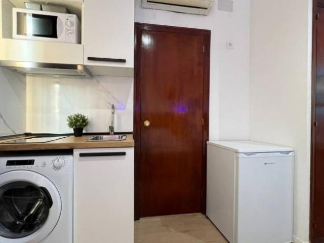 Apartamentos Madrid Madrid ES101794101