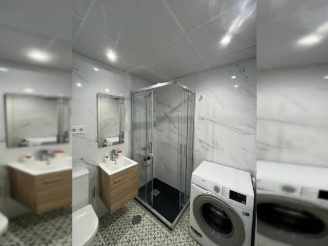 Apartamentos Madrid Madrid ES101730655